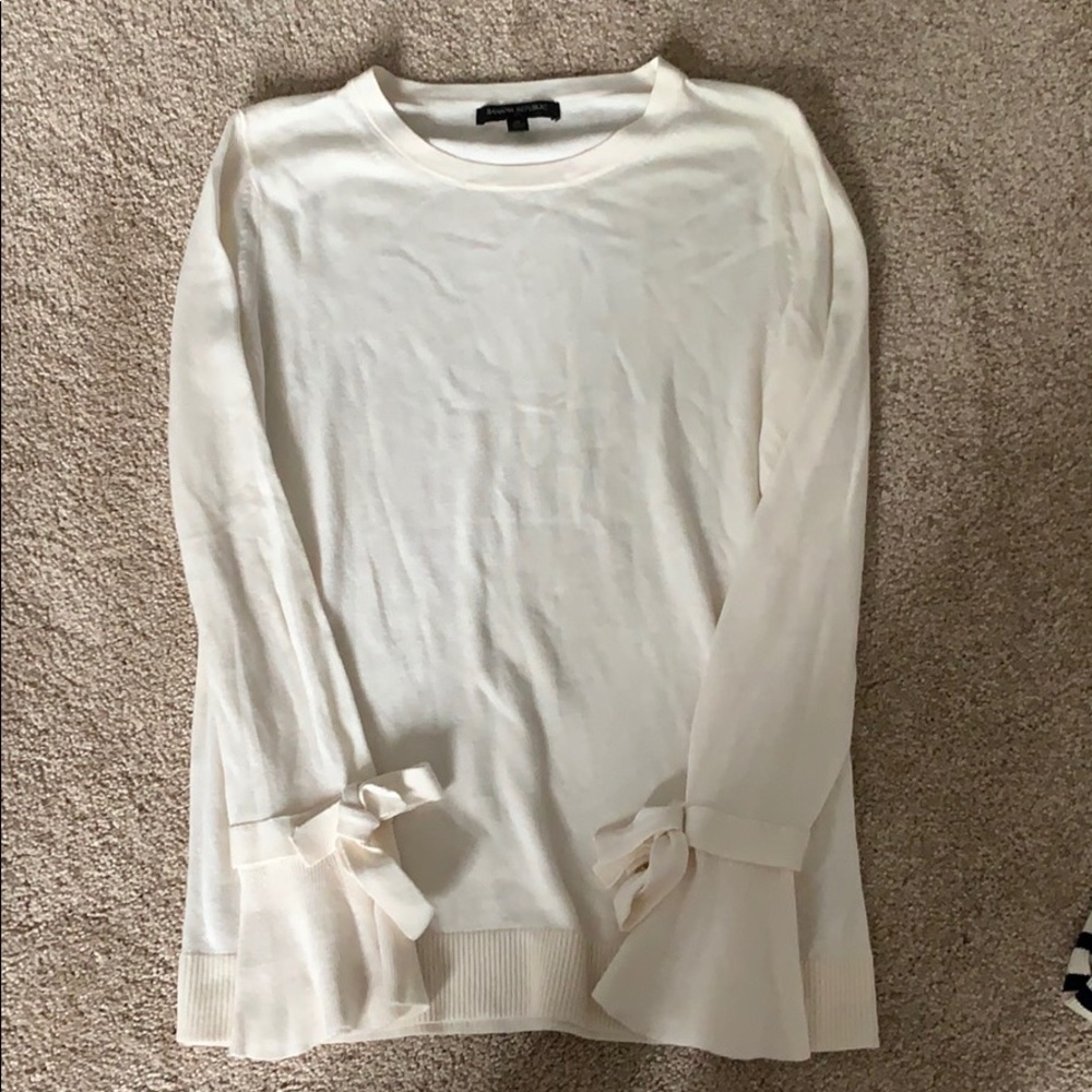 Banana Republic Bell Sleeve Sweater
